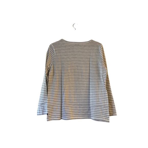 NEW Untuckit Womens Leoville T-Shirt Top Size L Boat Neck Long Sleeve Cotton NWT - Picture 2 of 10